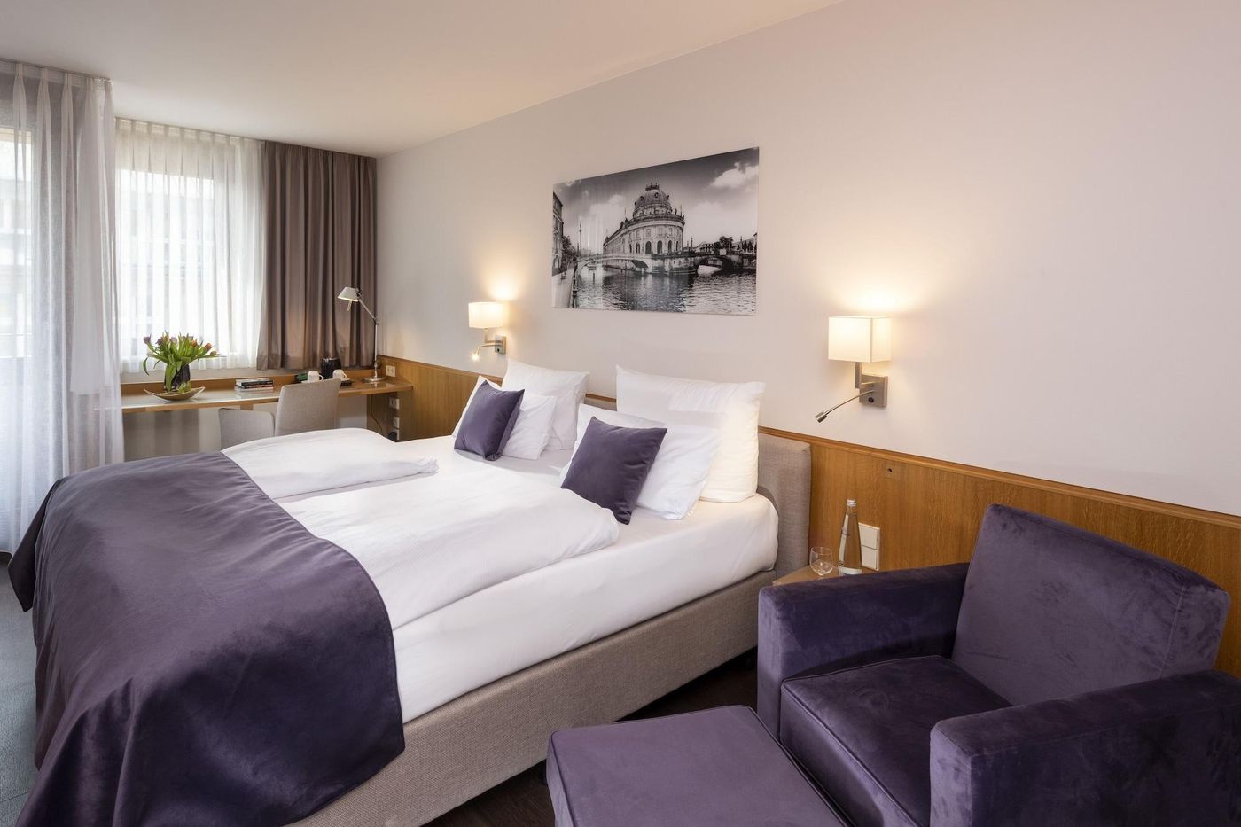 Hotel-Aquino-Berlin-Room-17