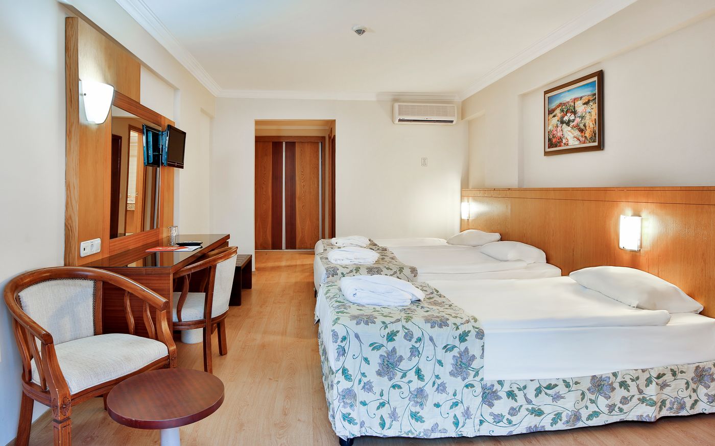 Throne-Sea-Gate-Belek-Hotel-Room-30