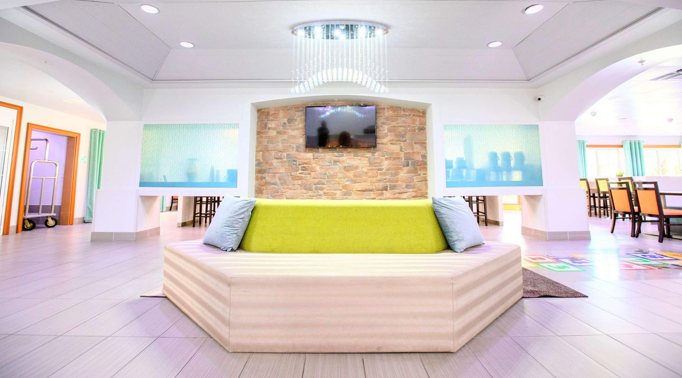 BW Plus Orlando Lake Buena Vista South Inn &Suites-United States-KISSIMMEE-Lobby-3