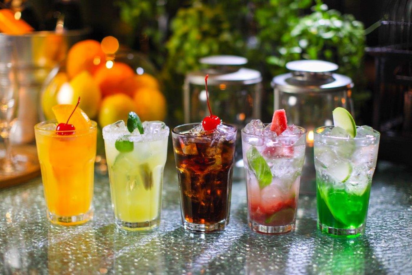 Lit-Bangkok-Hotel-Bar-49