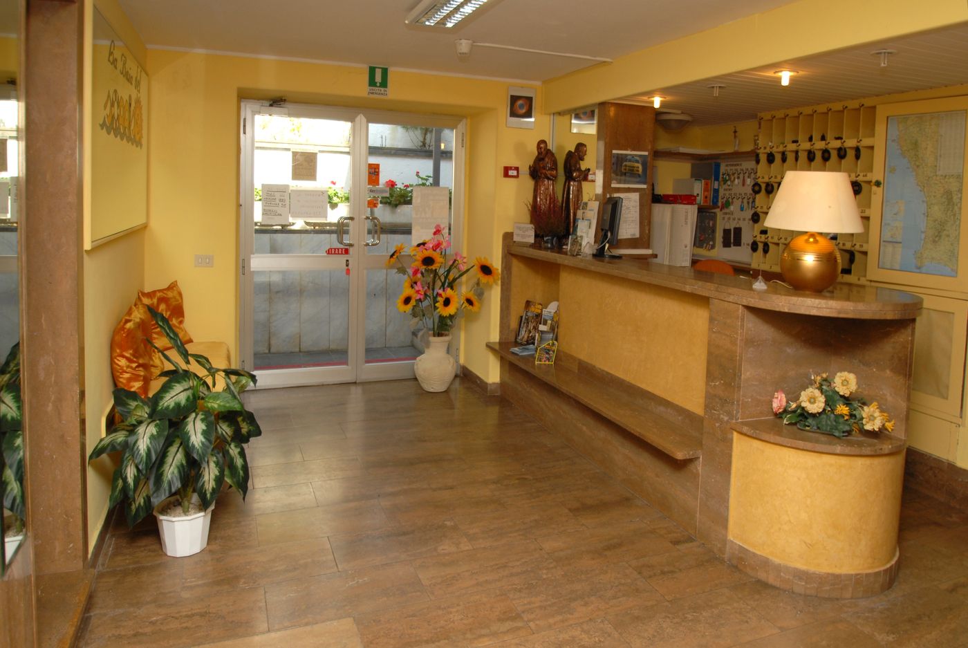 Baia-del-Sorriso-Lobby-6