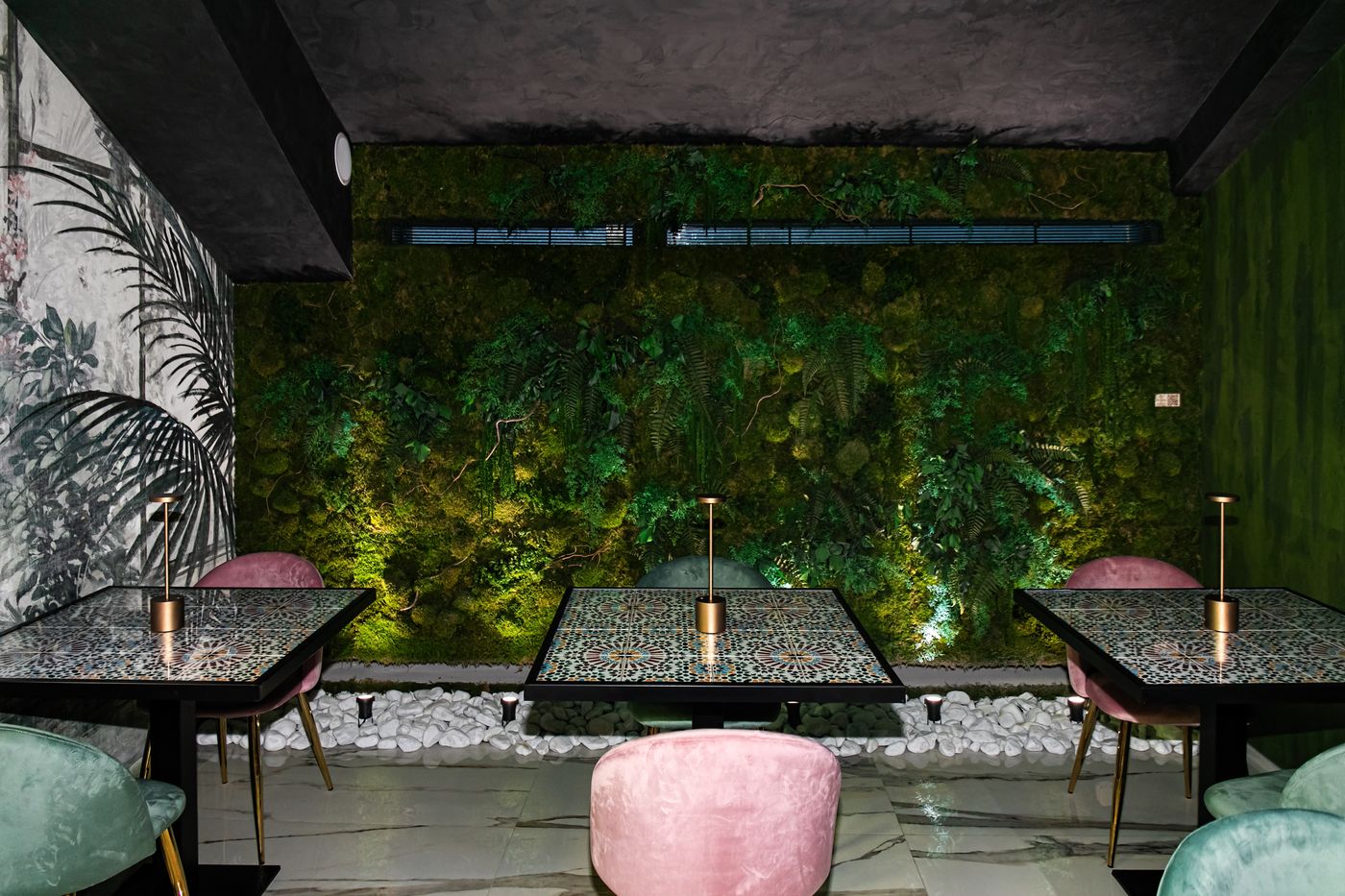 Caravita-Restaurant-18