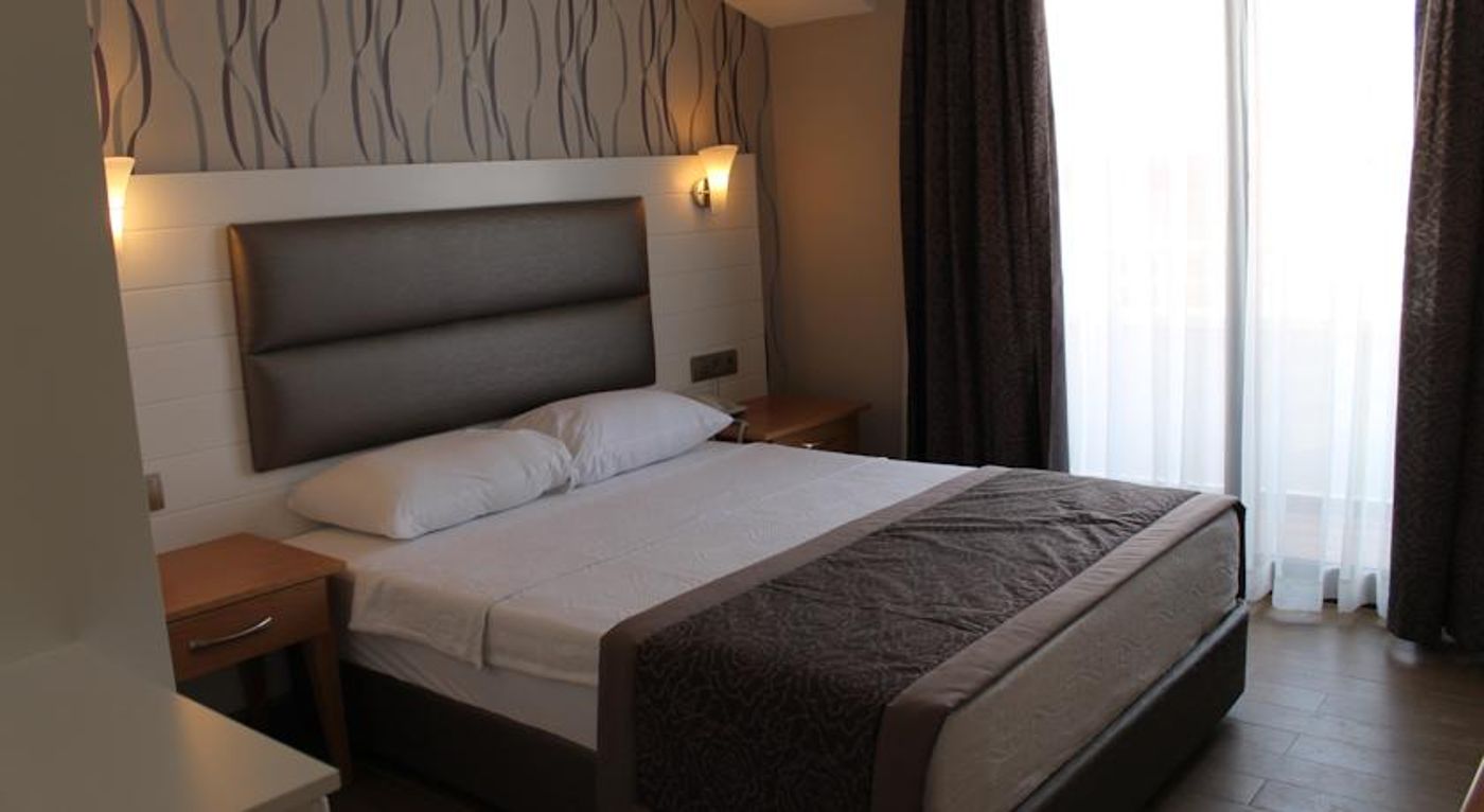 Bonjour Boutique Hotel