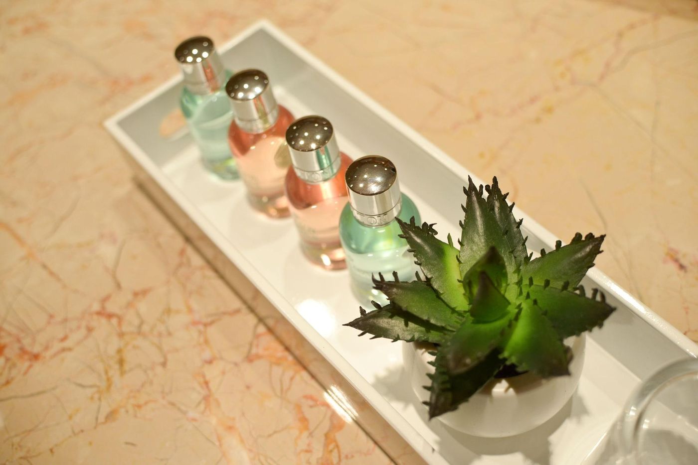 Panoramic-Living-Room-36