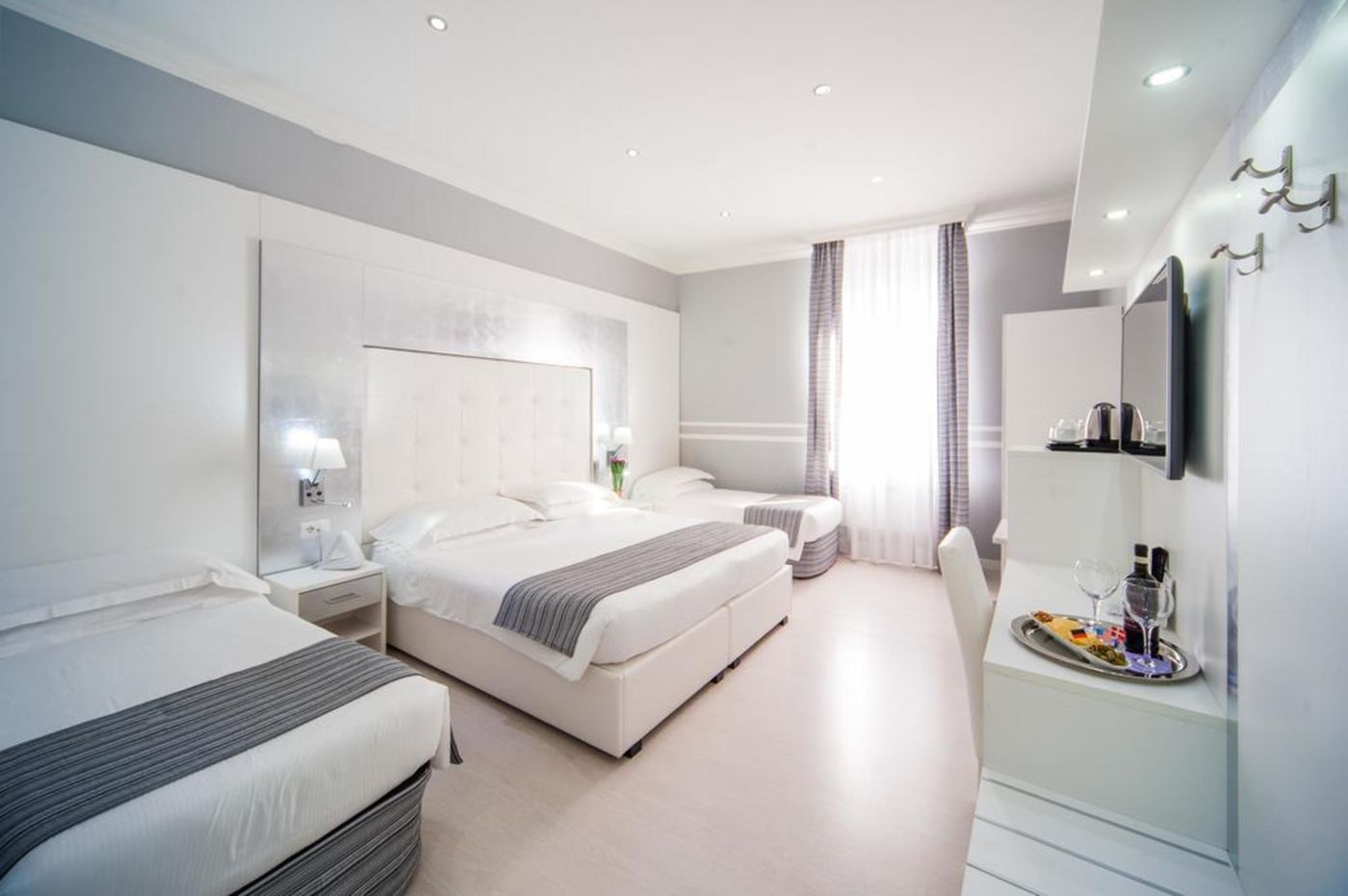 Relais-Trevi-95-Boutique-Hotel-Room-16