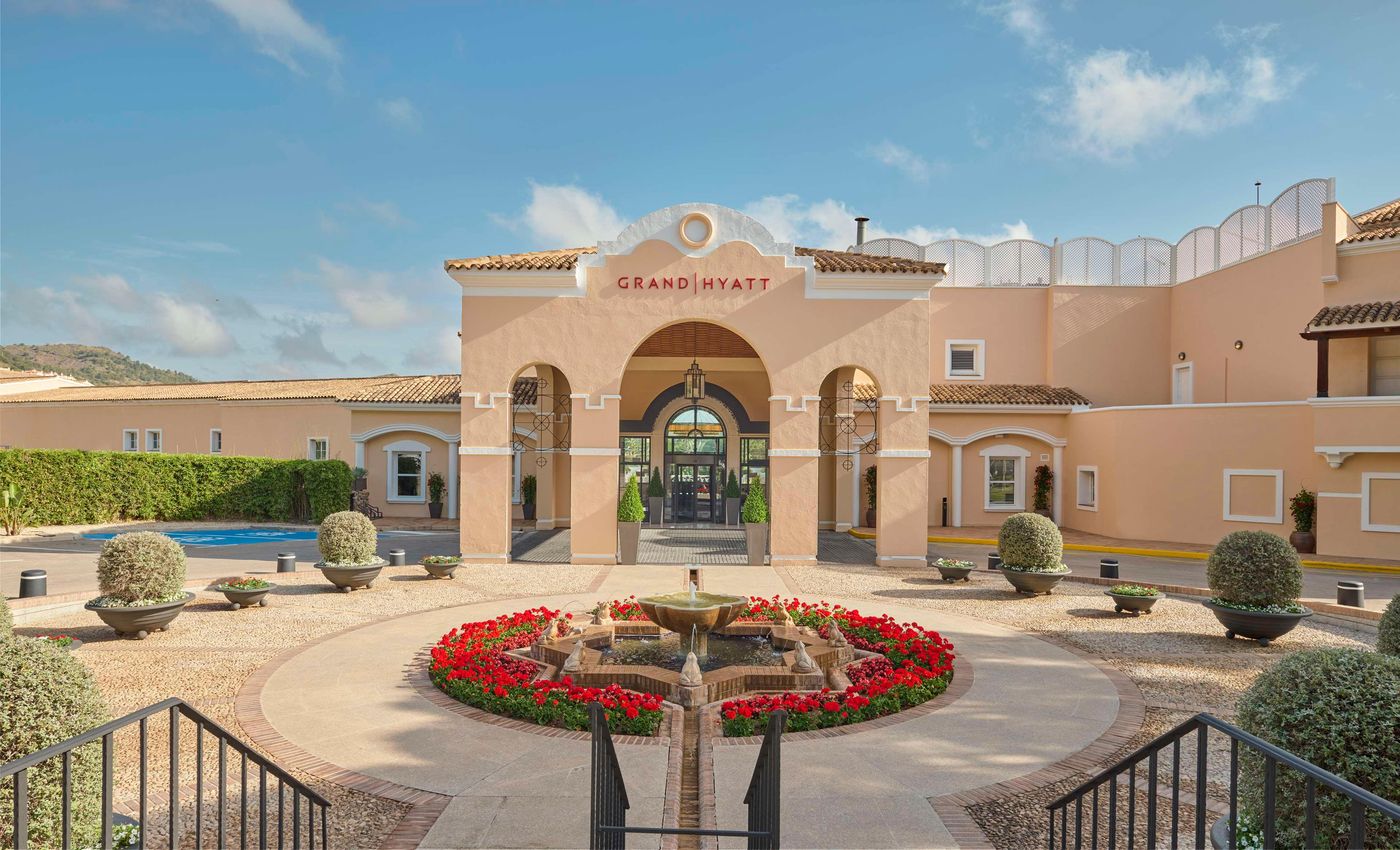 Grand-Hyatt-La-Manga-Club-Golf---Spa-General-view-23