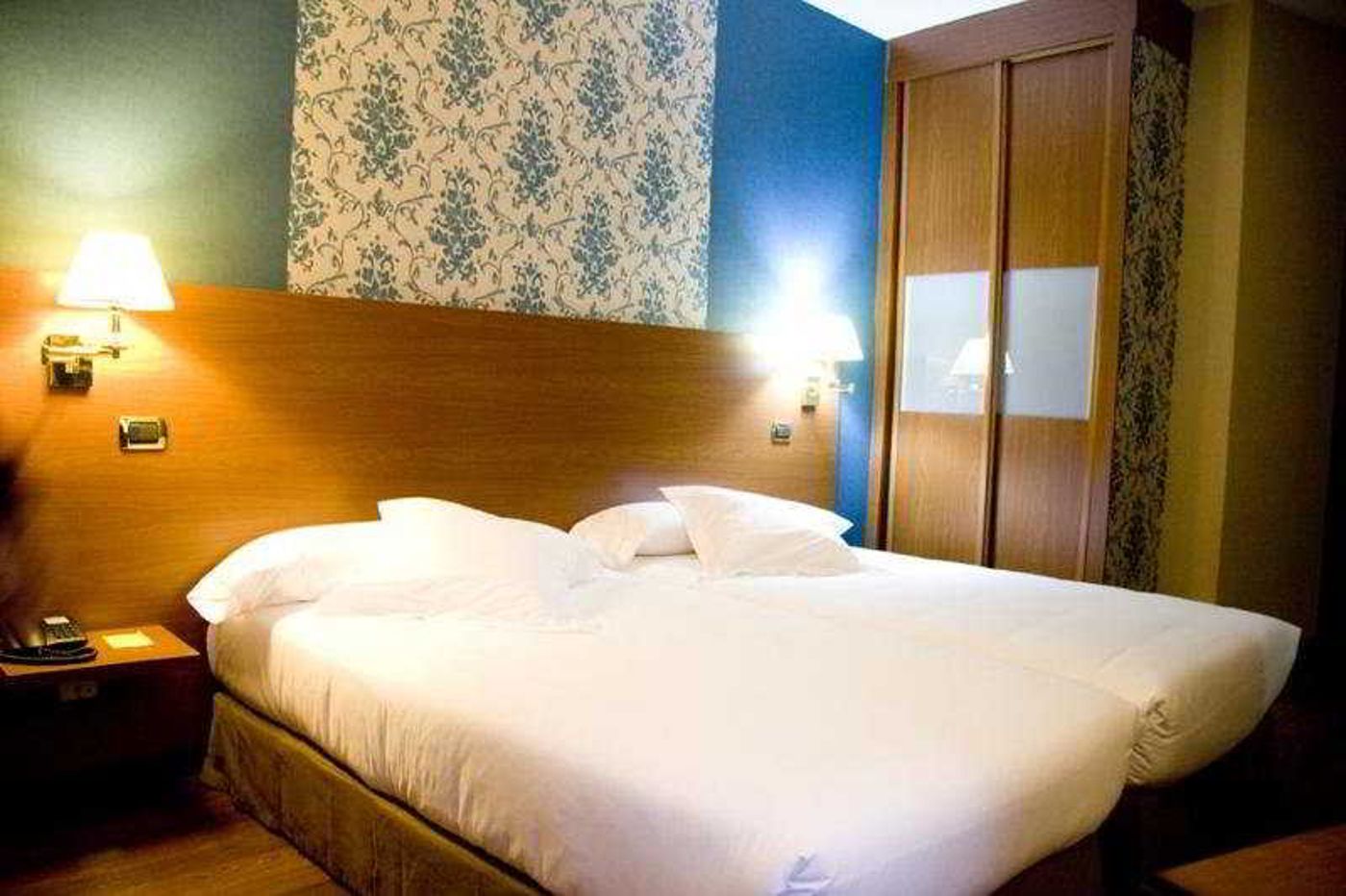 Oca Ipanema-Spain-VIGO-Room-4