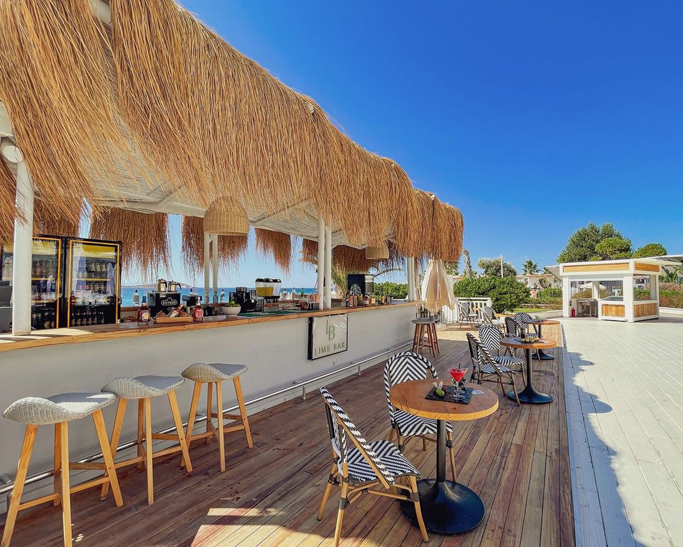 Design Plus Seya Beach