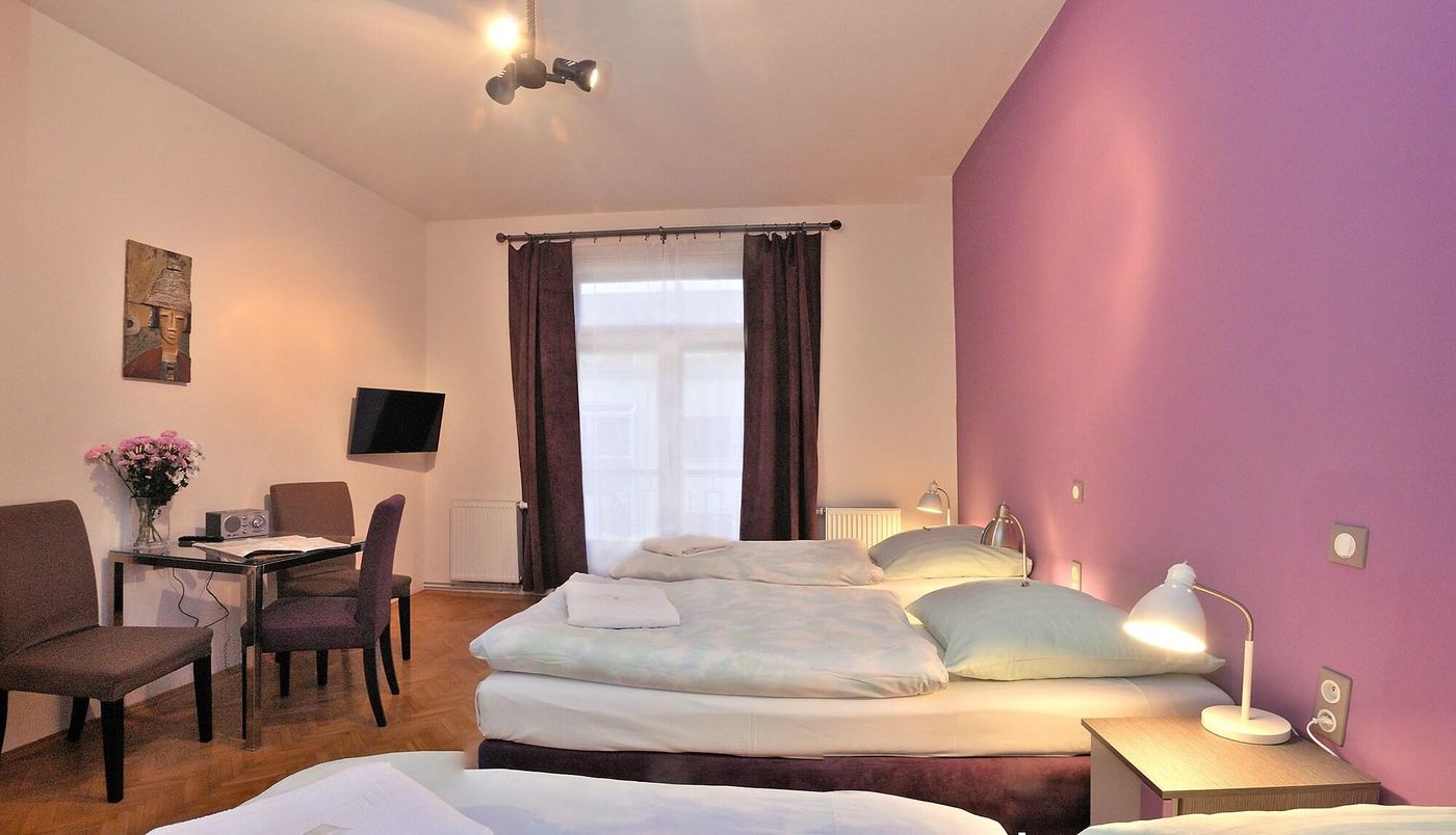 Cybulskiego-Guest-Rooms-Room-34