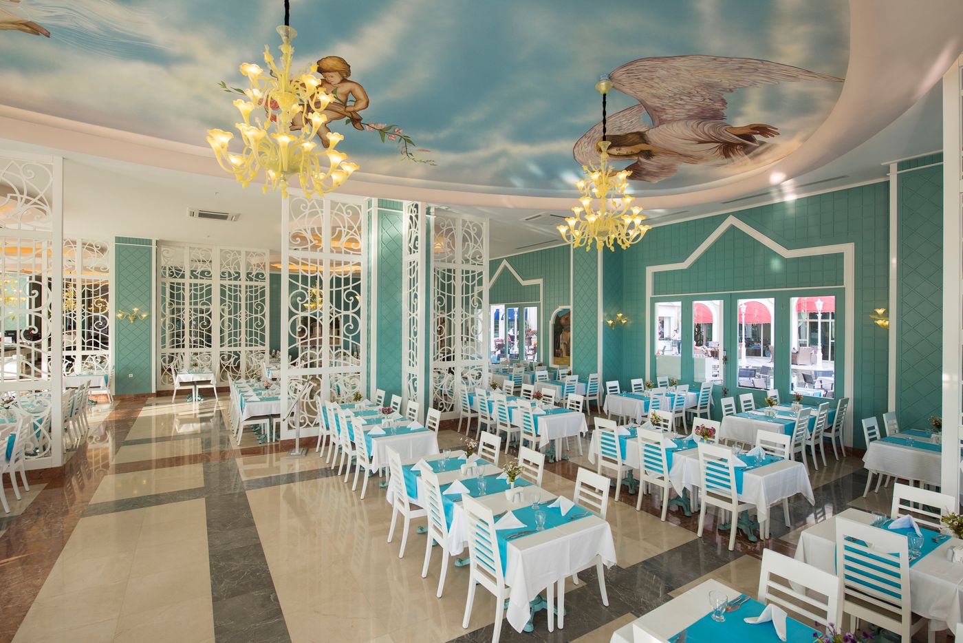 Quattro-Beach-Spa---Resort-Hotel-Restaurant-51