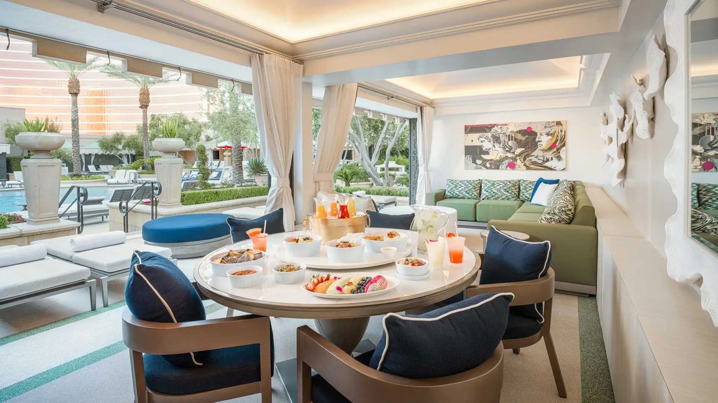 The-Palazzo-at-The-Venetian-Pool-39