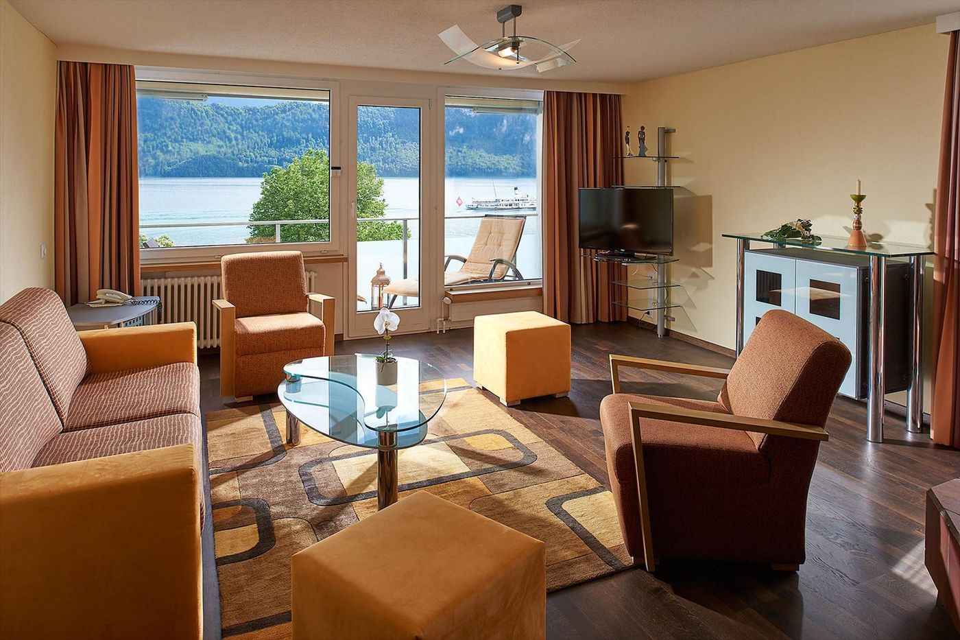 Hotel Alexander & Gerbi-Switzerland-WEGGIS-Room-9