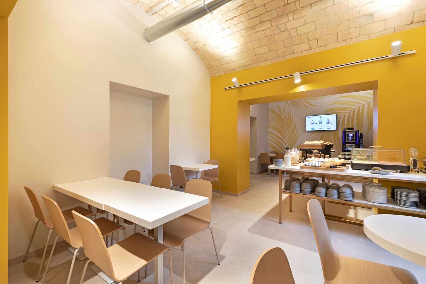 B-b-Hotel-Roma-San-Lorenzo-Termini-Restaurant-10