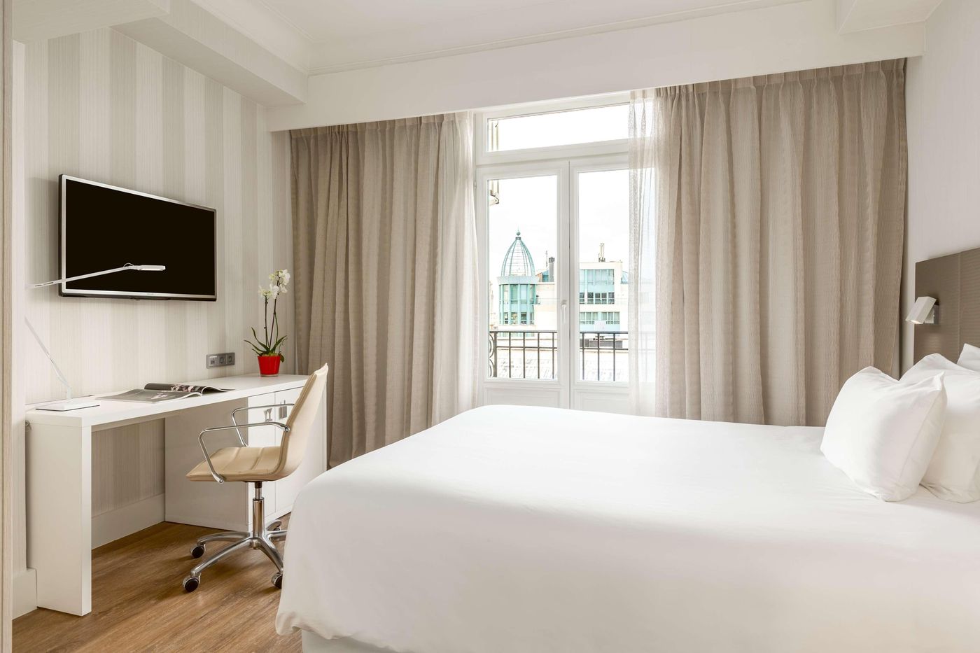 NH-Collection-Brussels-Centre-Room-19