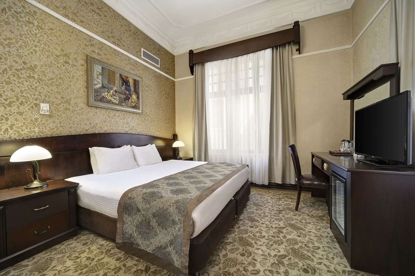 Legacy-Ottoman-Hotel-Room-19