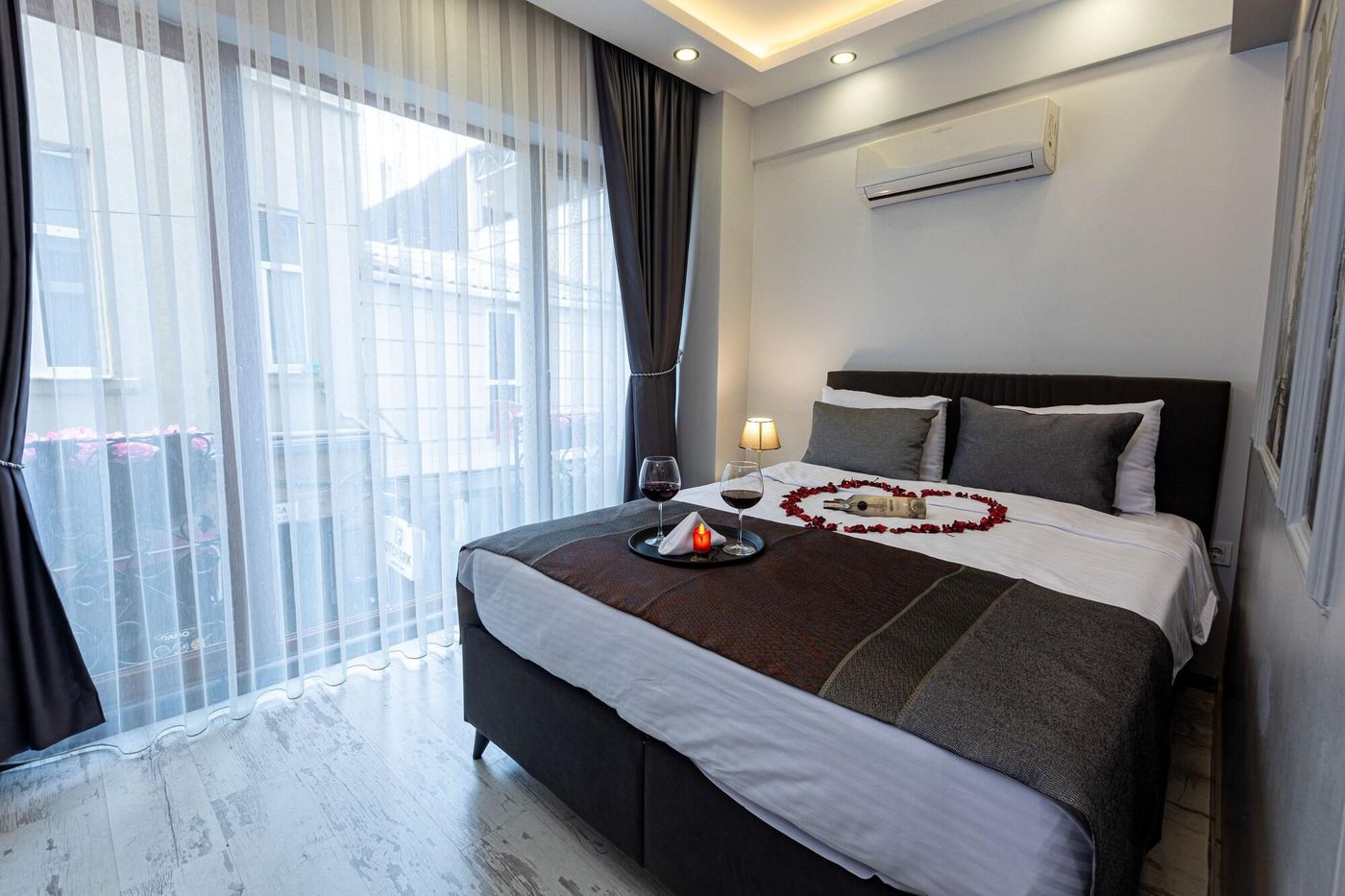 Apollo Hotel & Apartments-Turkey-Beyoğlu-Room-6