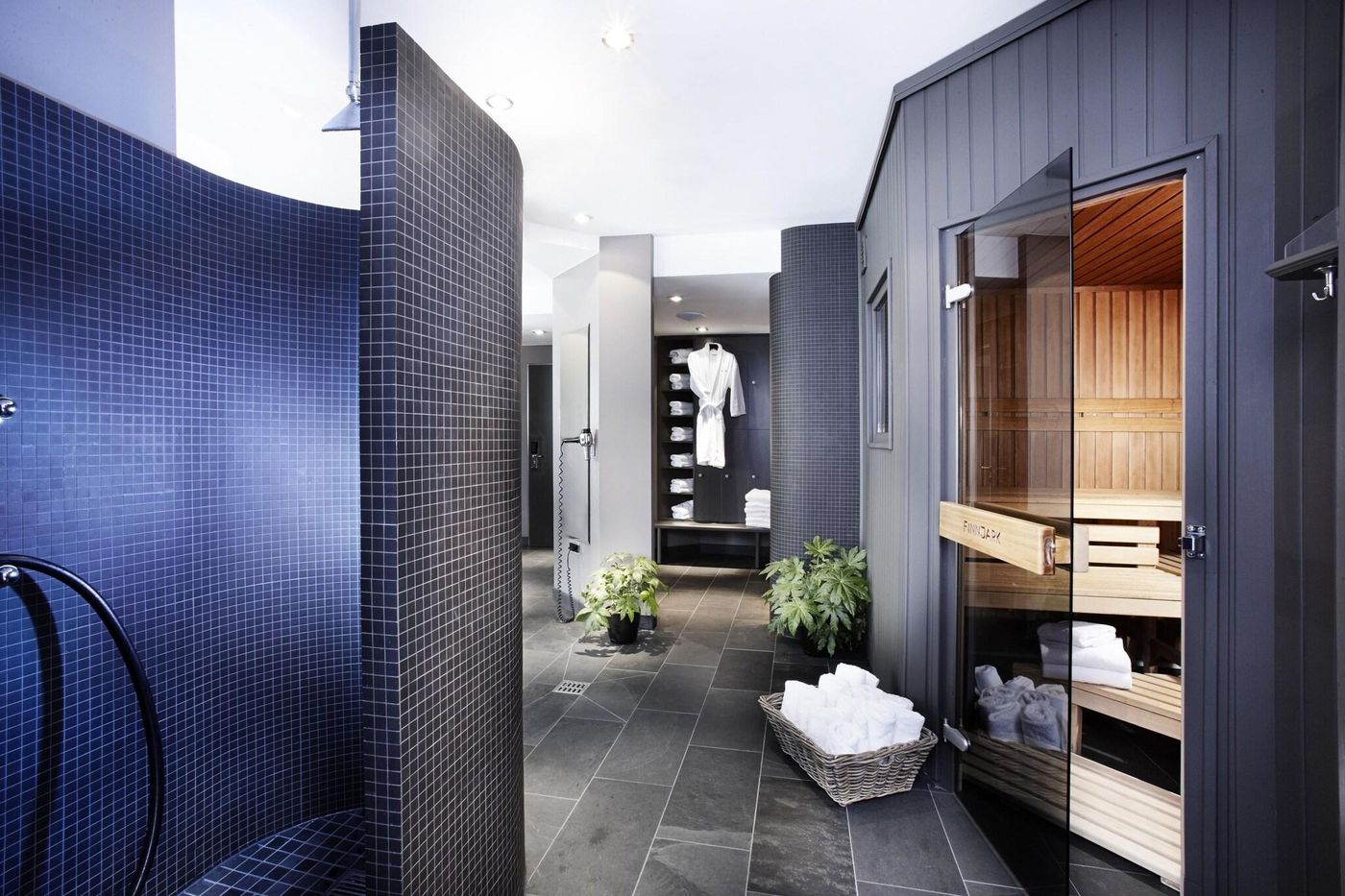 Newberlin-Sports-and-Entertainment-24