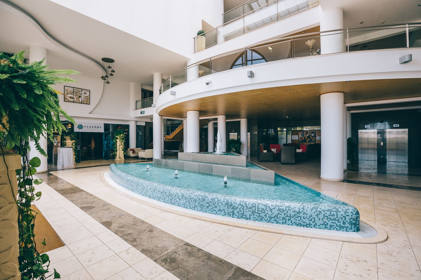 Grand-Muthu-Forte-do-Vale-Lobby-56