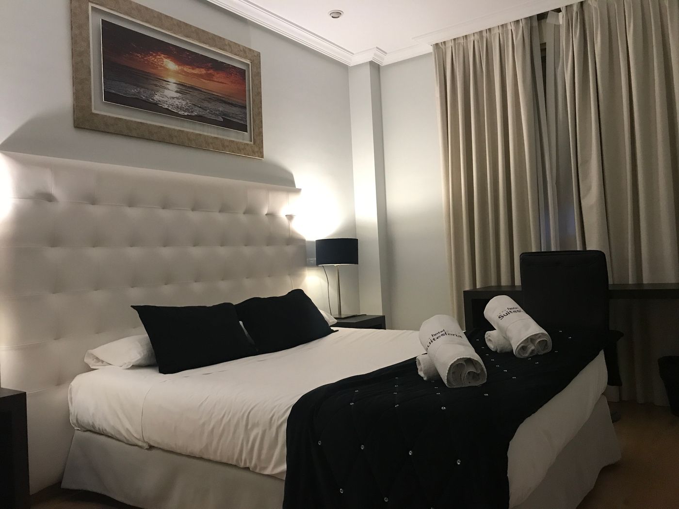 Hotel-Suites-Feria-de-Madrid-Room-16