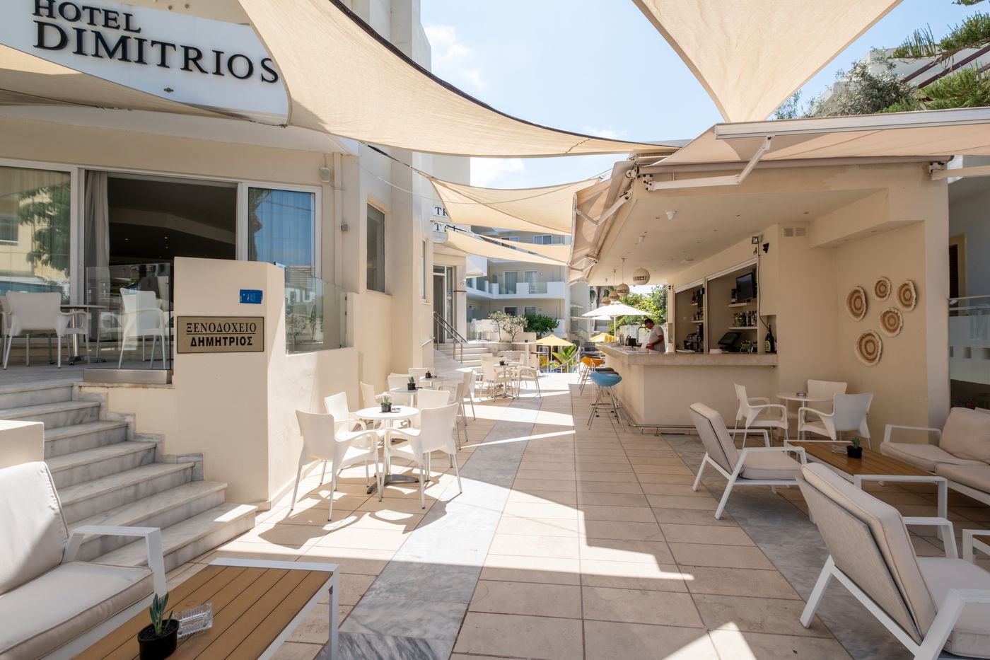 Dimitrios-Beach-Hotel-Bar-10