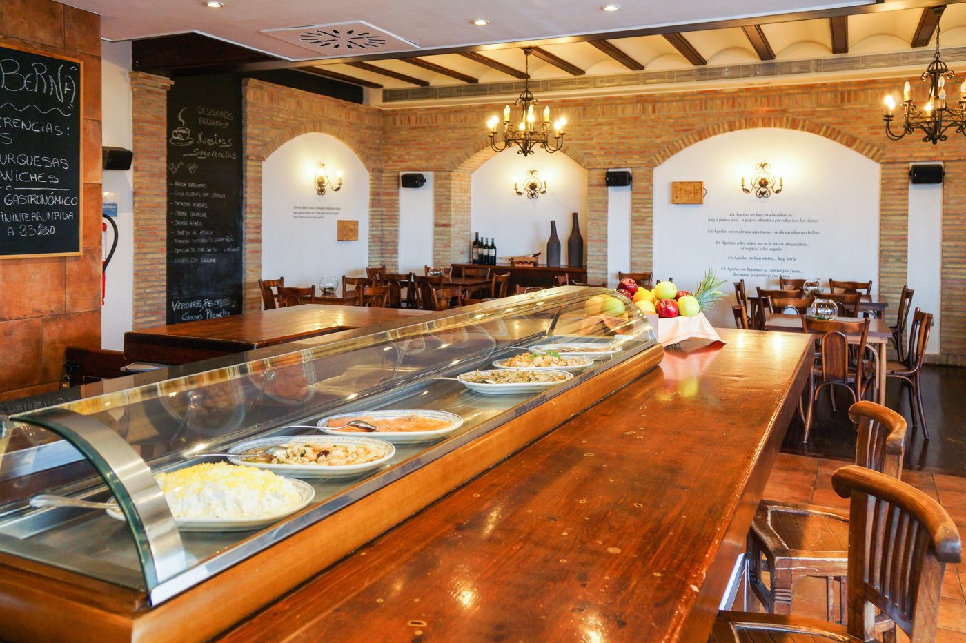 Puerto-Juan-Montiel-Spa-and-Base-N----utica-Bar-45