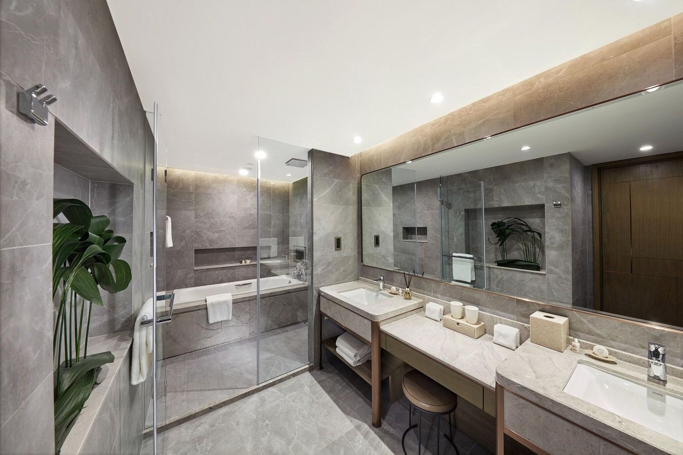 One-Eight-One-Hotel-Serviced-Residences-Room-33
