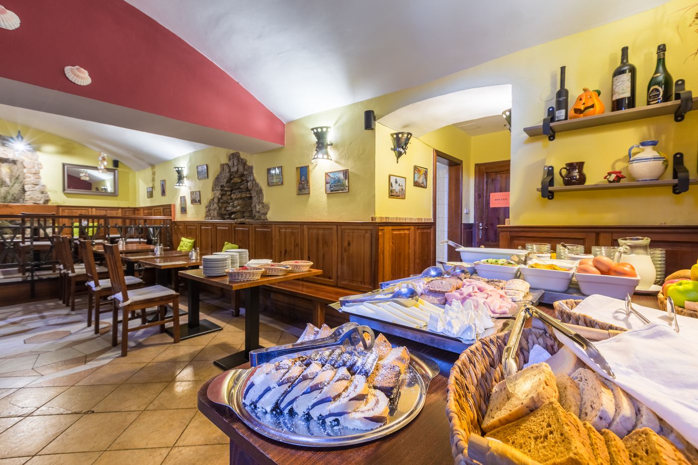 Hotel-Klarinn-Restaurant-7