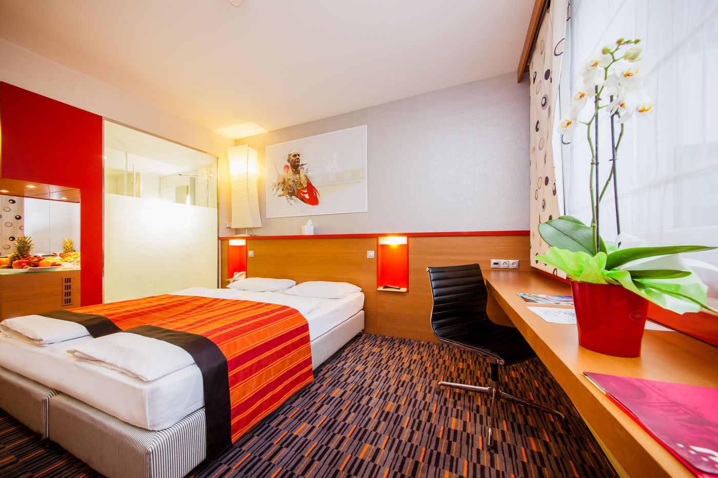 Royal-Park-Boutique-Hotel-General-view-5