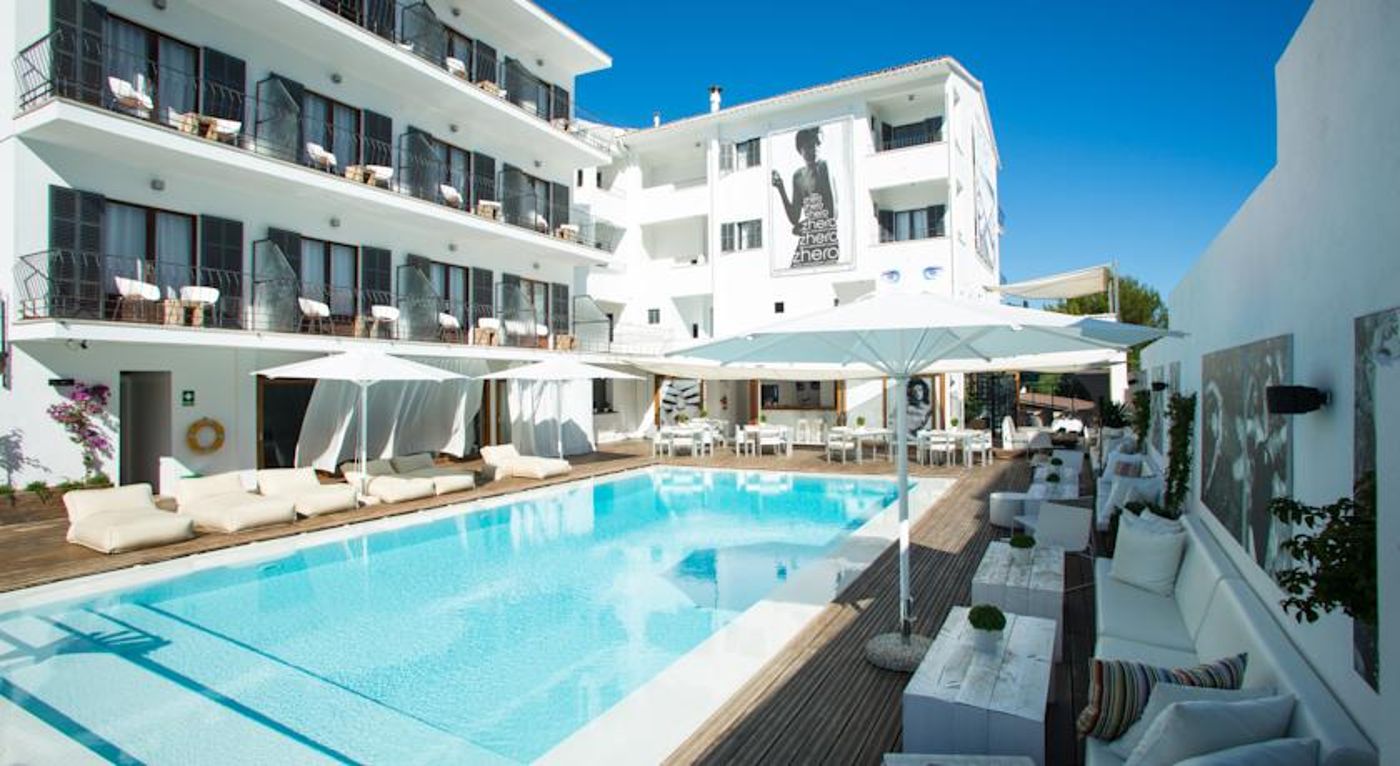 Hotel Zhero-Hostal Deluxe