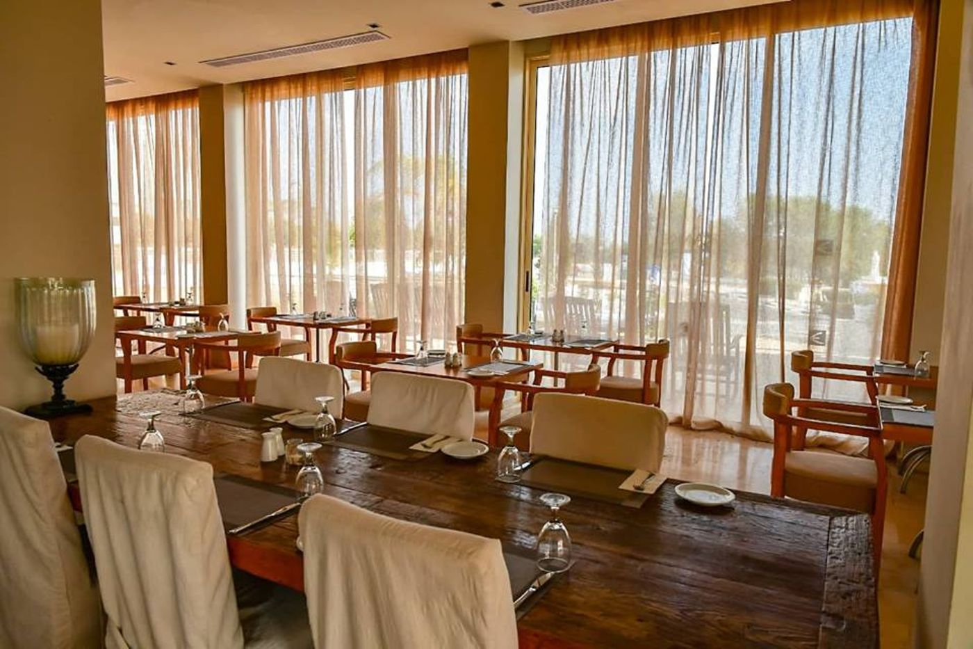 E-Hotel-Spa-and-Resort-Restaurant-35