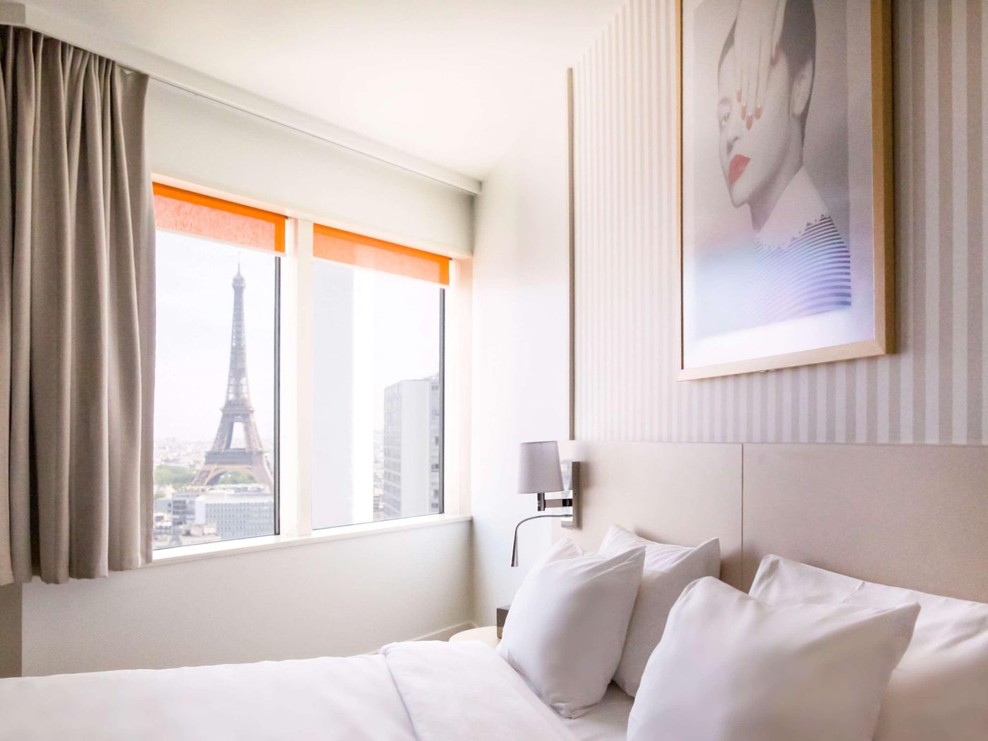 Adagio-Paris-Tour-Eiffel-Room-58