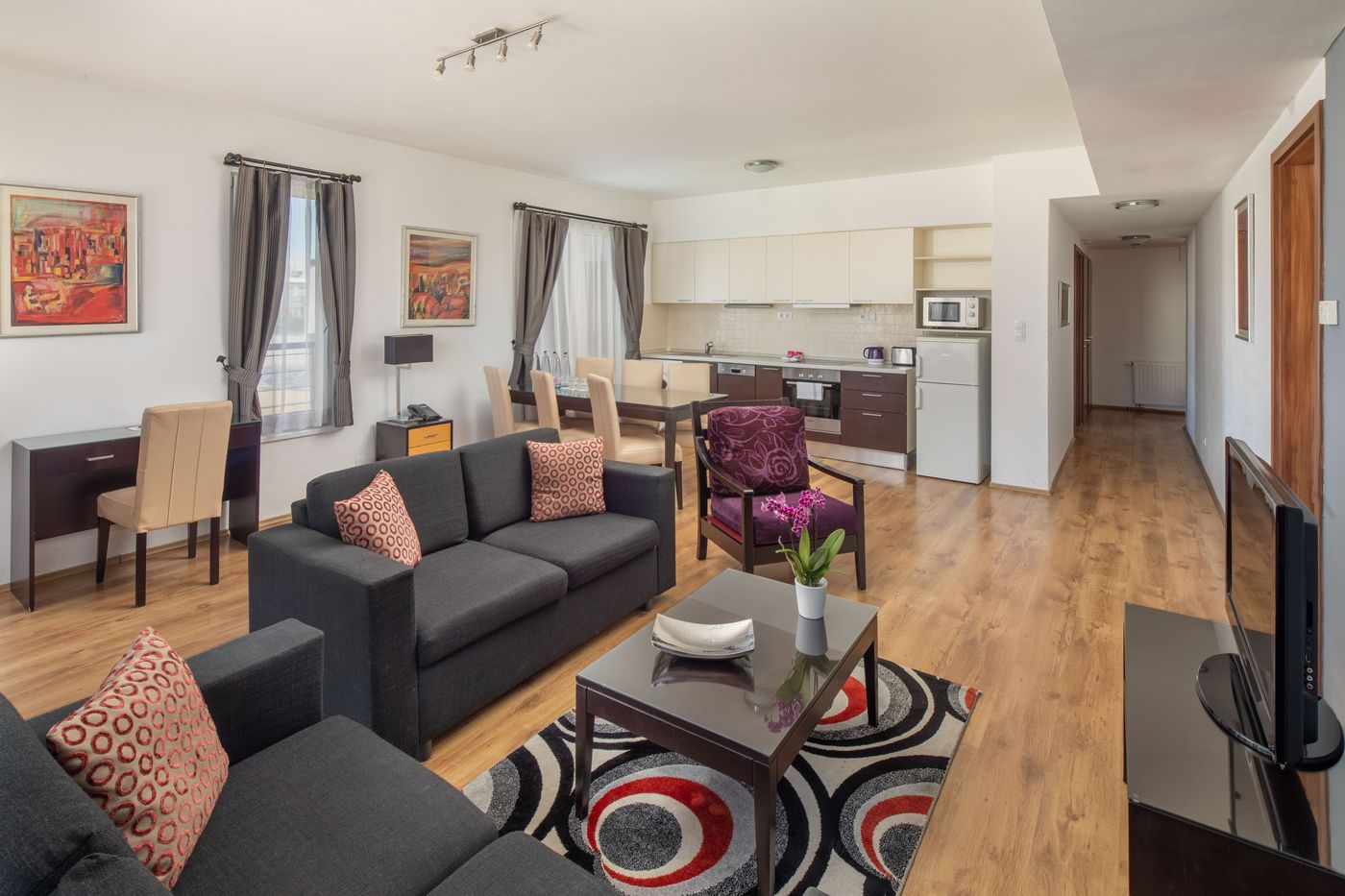 Escala-Hotel---Suites-Room-14