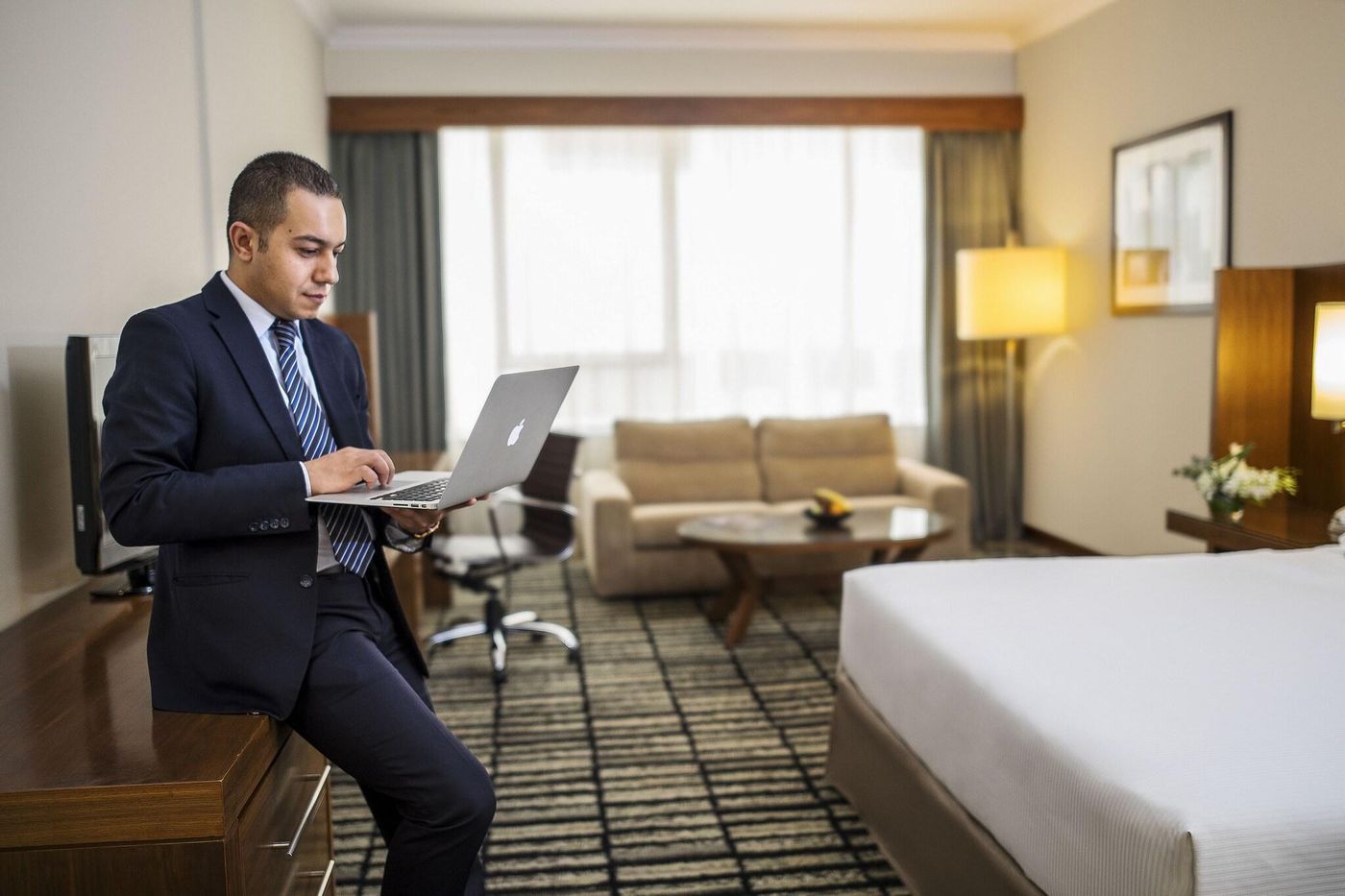 Jumeira-Rotana-Room-27