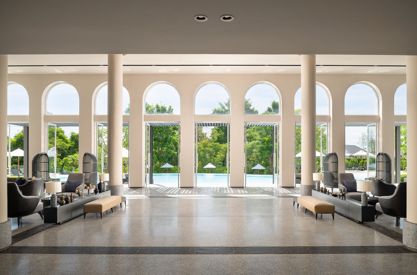 Cross Pattaya Pratamnak-Thailand-Pattaya-Lobby-5