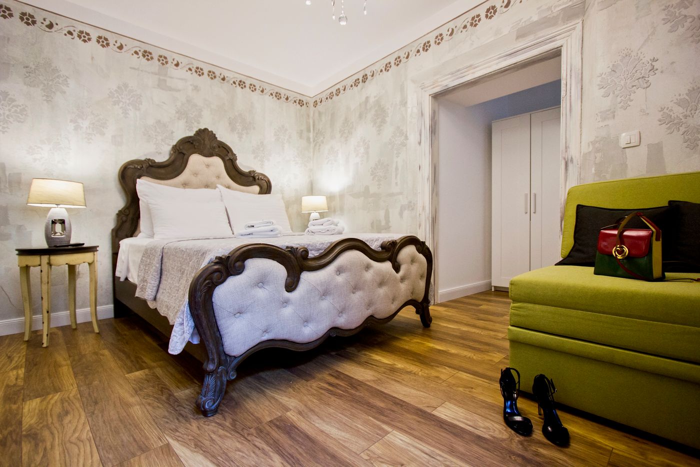 Plaza-Marchi-Old-Town---Quaint---Elegant-Hotels-Room-37