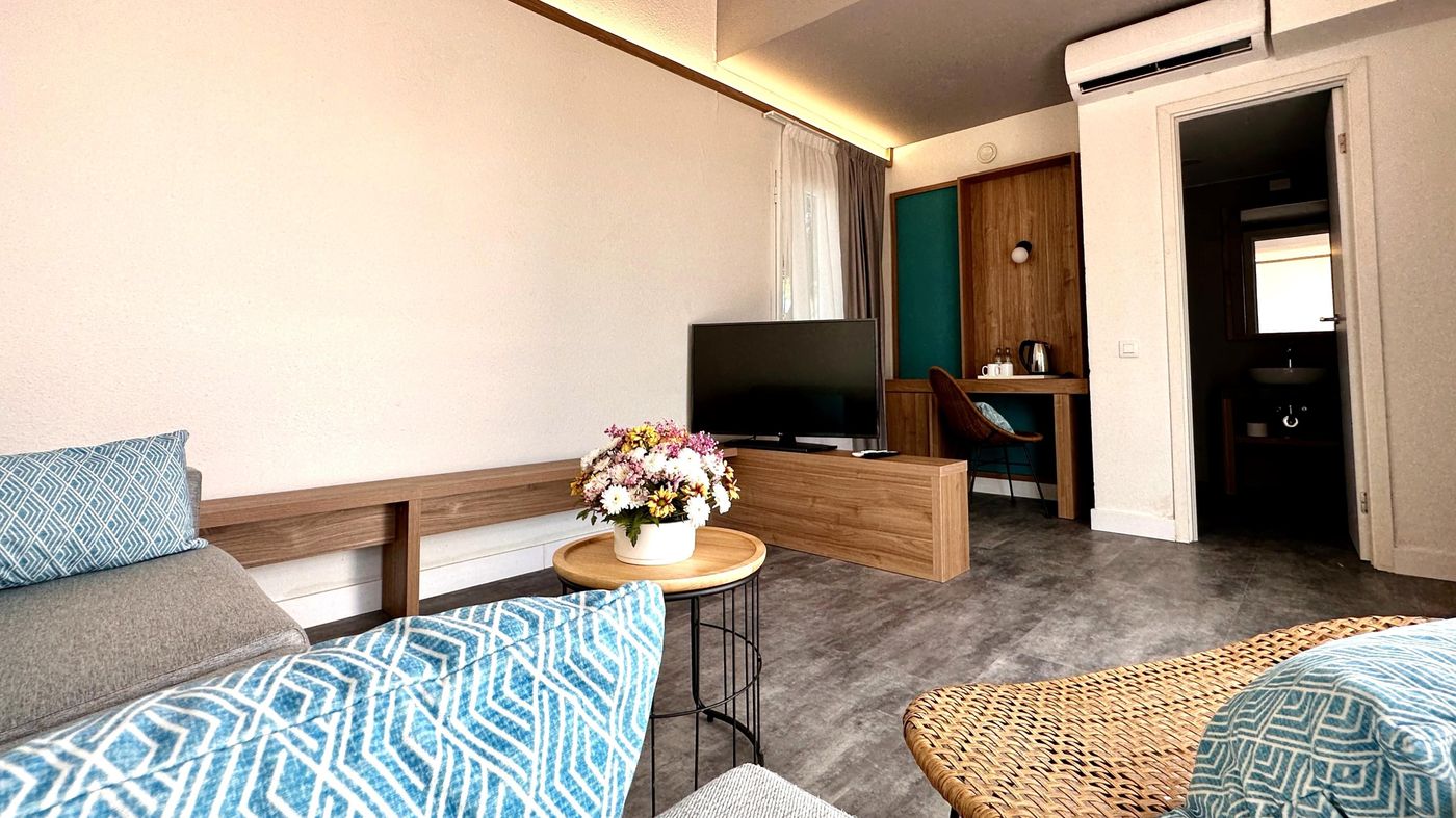 Club-Caleta-Dorada-Room-36