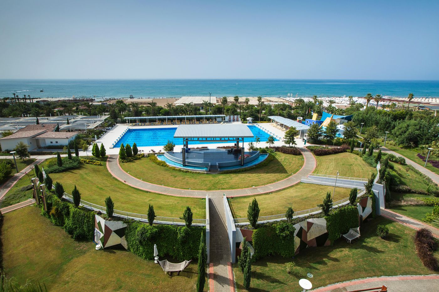 TUI-Blue-Xanthe-Room-12