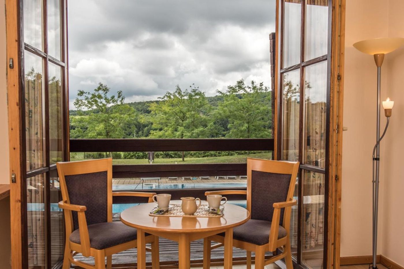 Petnehazy-Aparthotel-Room-2