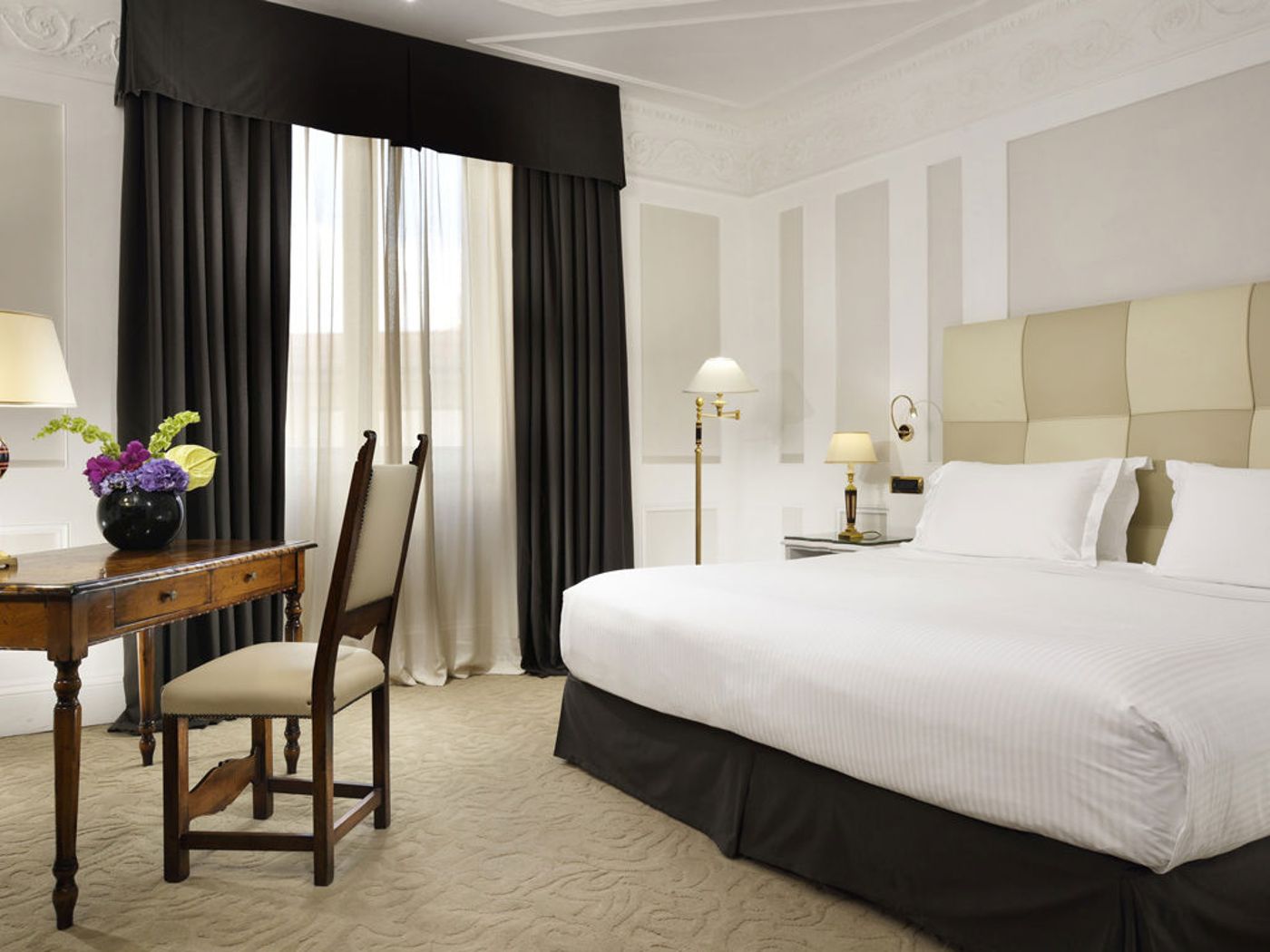 Splendide-Royal-Room-27