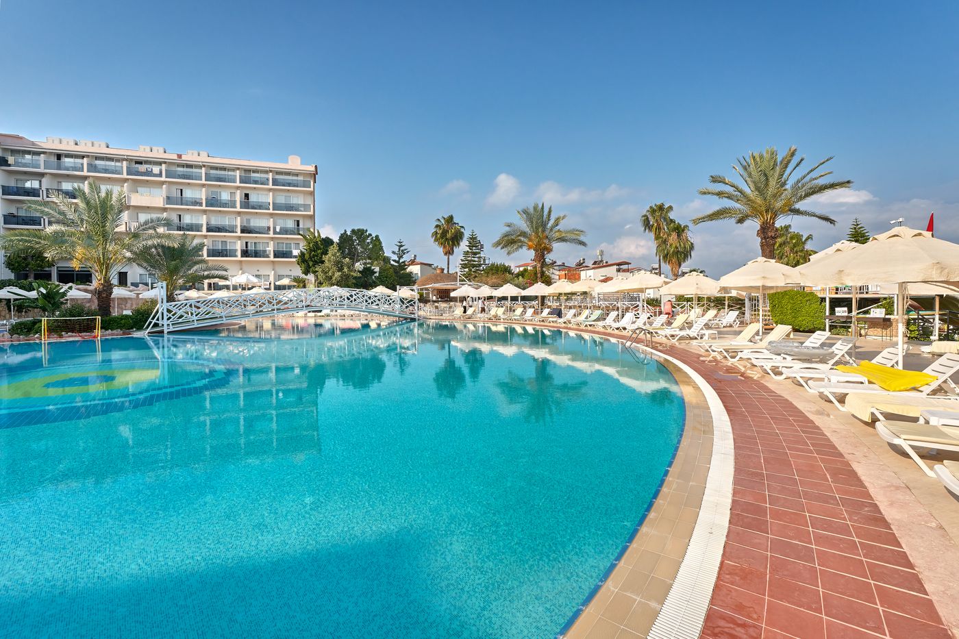 Seaden-Side-Corolla-Pool-5