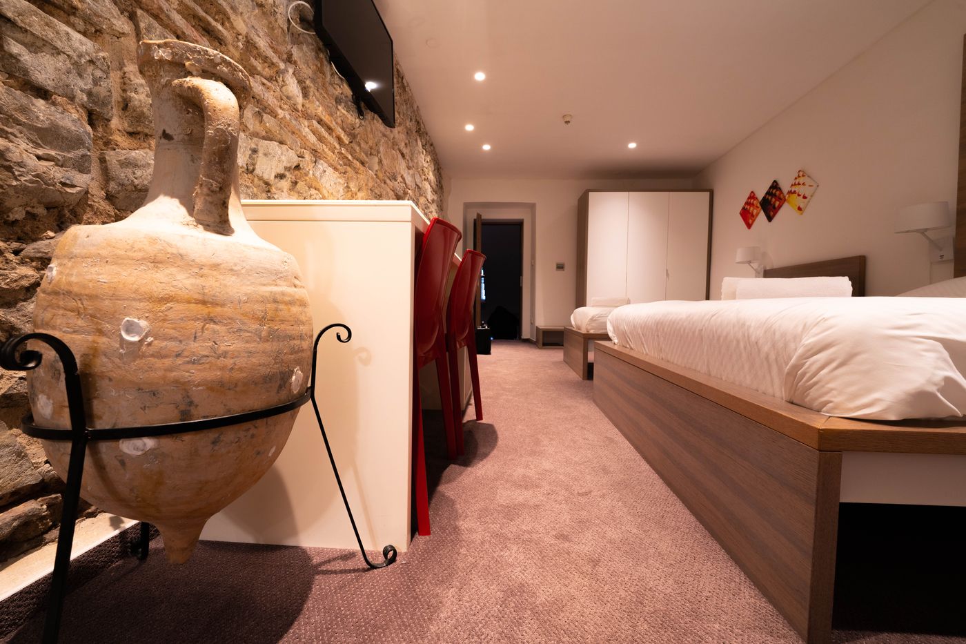 Slavija-Culture-Heritage-Hotel-Room-51