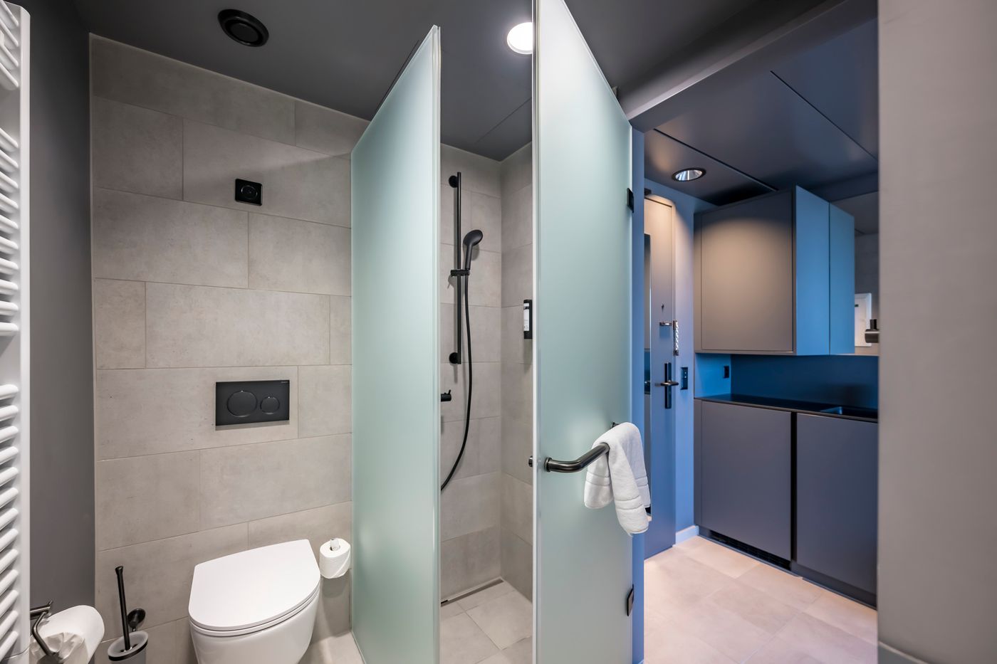 Zleep Hotel Zürich Kloten-Switzerland-Kloten-Room-10