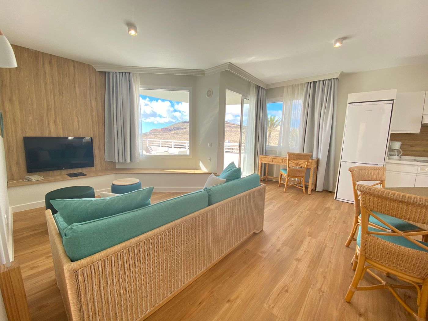 Hotel-Esmeralda-Maris-by-LIVVO-Room-14