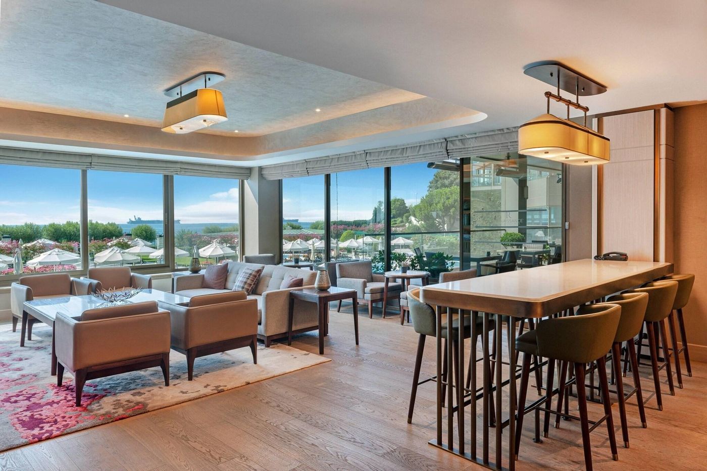 Renaissance-Polat-Istanbul-Lobby-19