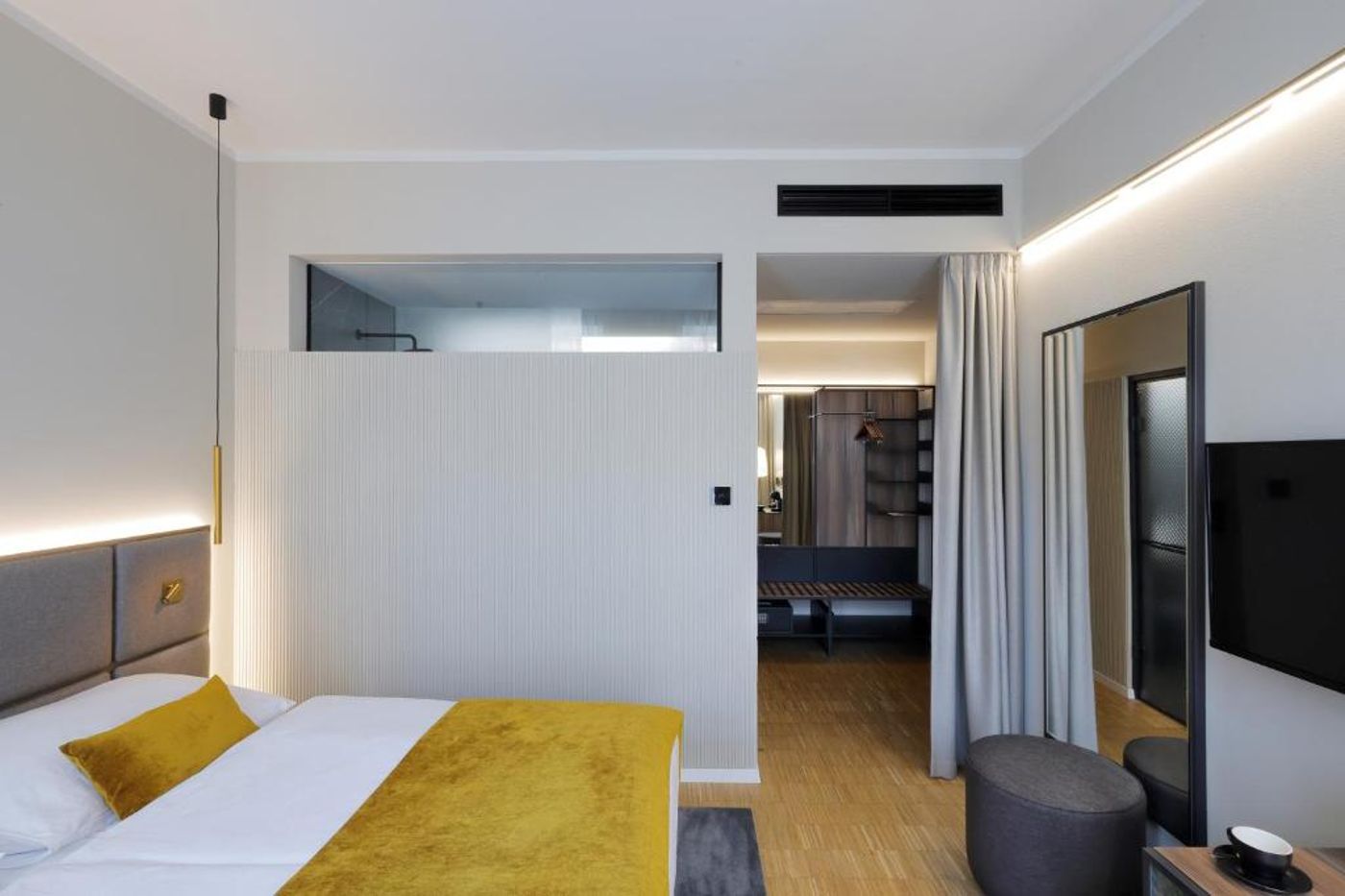 Hotel-Prokop-Square-Room-35