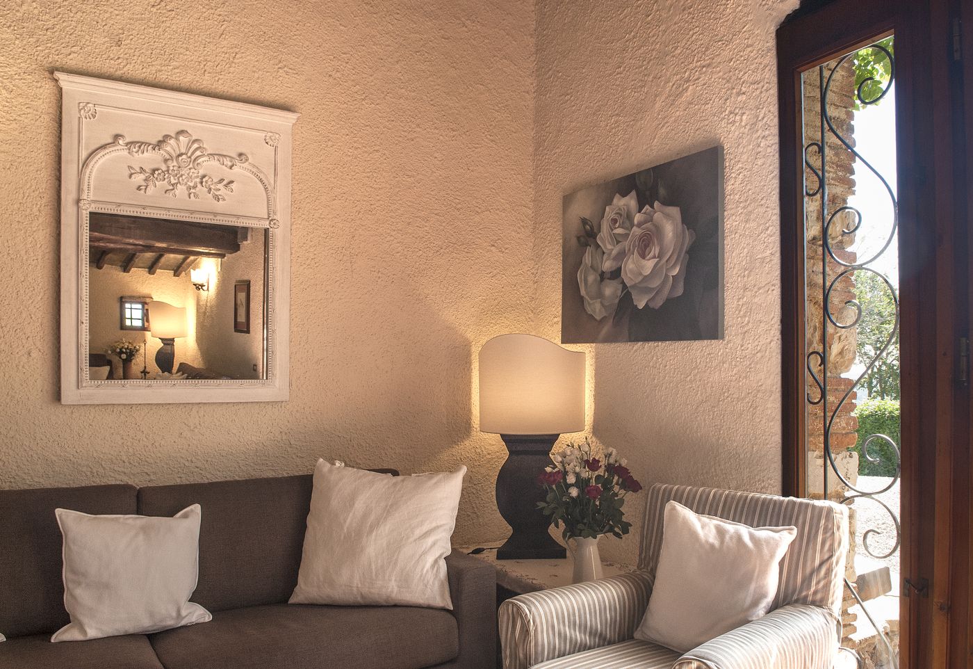 Colle-Etrusco-Salivolpi-Lobby-8