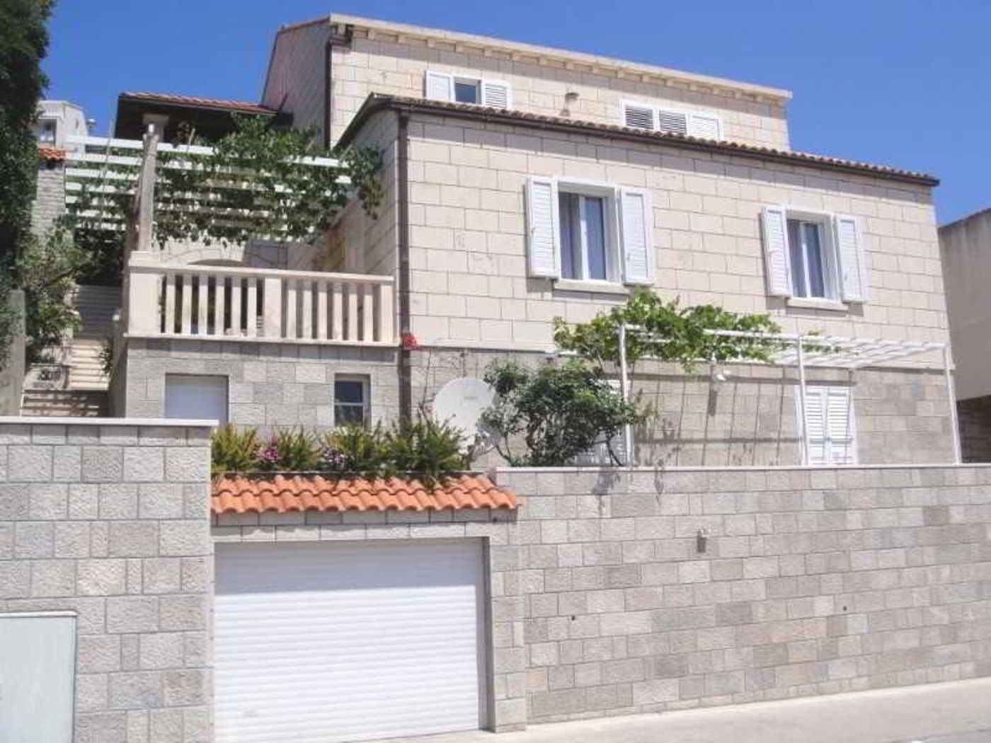 Ivana-Croatia-DUBROVNIK-General view-4