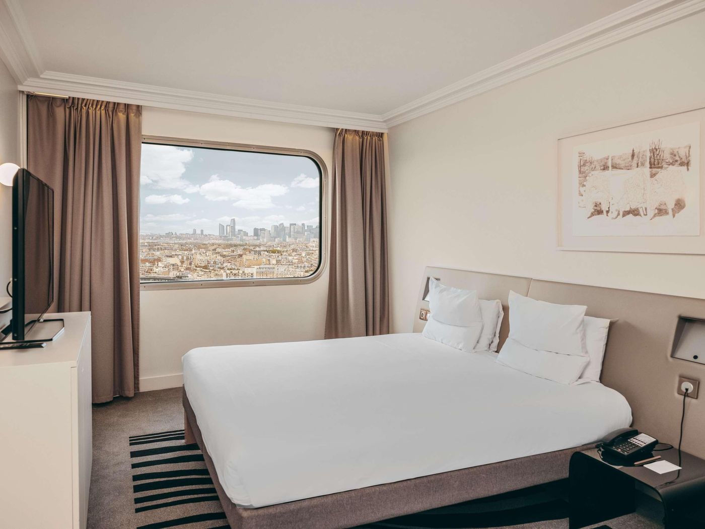 Novotel-Paris-Tour-Eiffel-Room-40