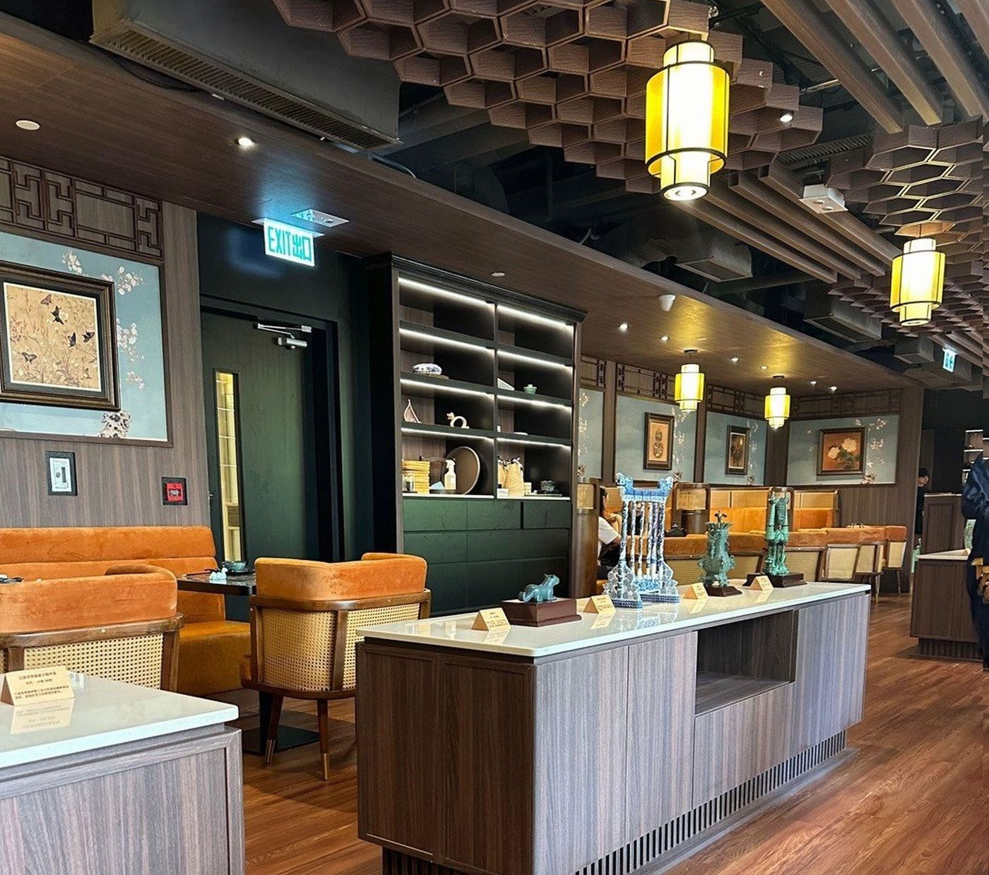 Holiday-Inn-Express-Causeway-Bay-Hong-Kong-Restaurant-12