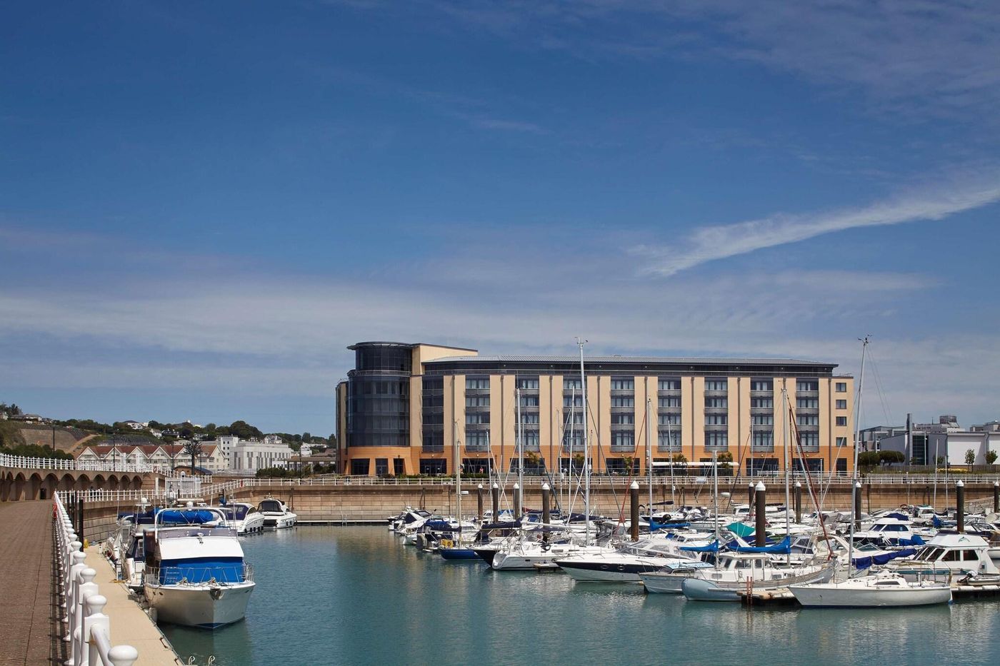 Radisson BLU Waterfront Hotel-United Kingdom-SAINT HELIER-General view-7